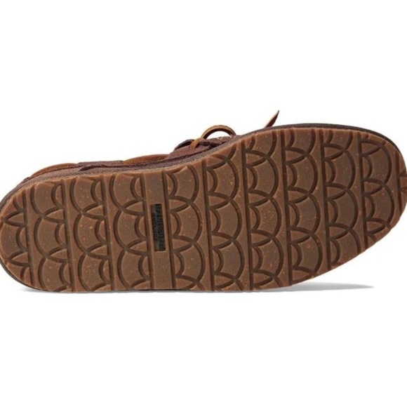 Manitobah Mukluks Sherling Lined Cabin Loafers Slippers Brown 9 Cottage Cabin main image 9